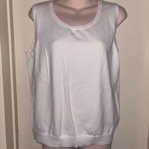 Talbots. Withe Sleeveless Boxy Tank Top. Size L